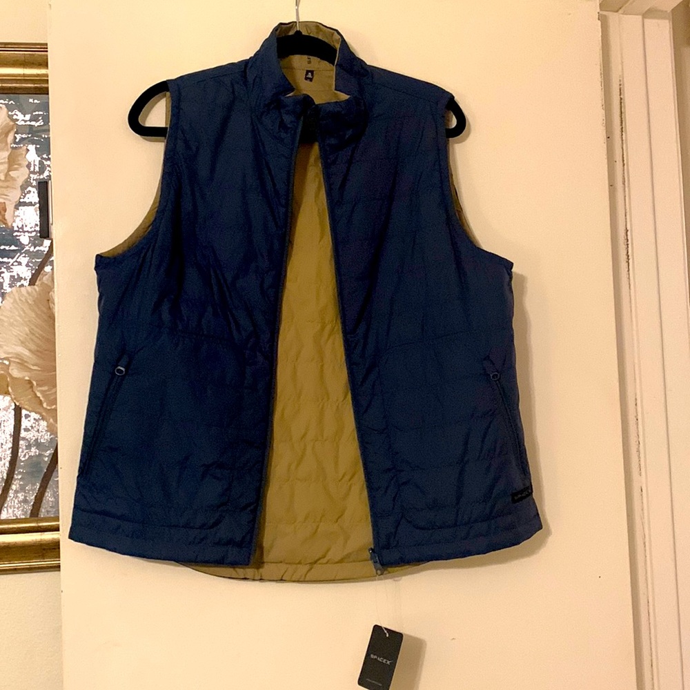 Reversible Space X puffer vest, new with tags, authentic